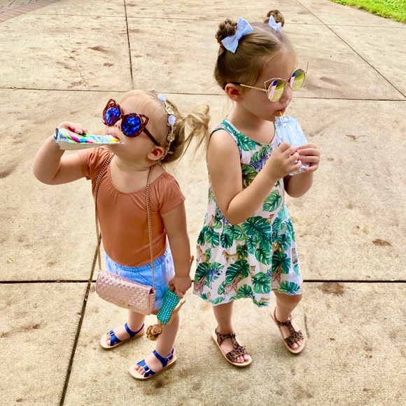 Meet your Posher, Stephanie - Picture 6 of 7